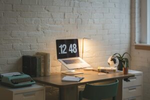 Maximize Productivity and Comfort: Top Tips for Organizing Your Home Office